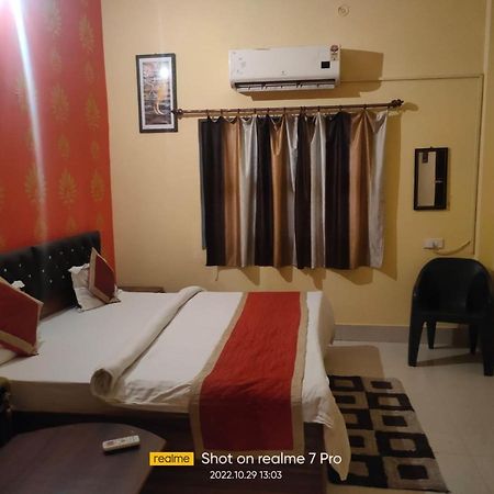 Gangotri Paying Guest House Varanasi Exterior photo