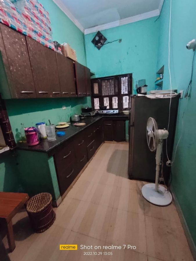 Gangotri Paying Guest House Varanasi Exterior photo